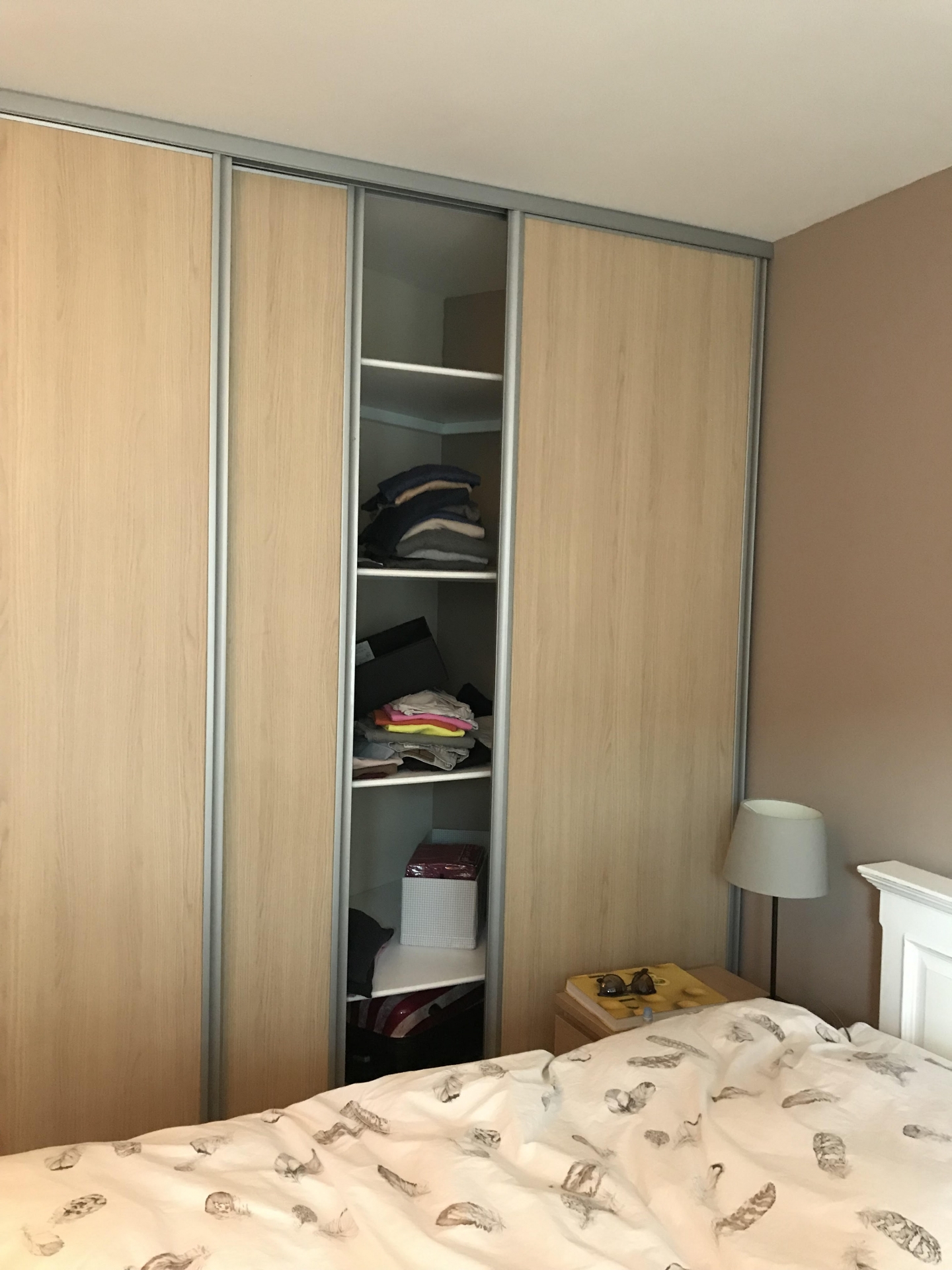 Portes De Placard Et Etageres En Bois Sur Mesure