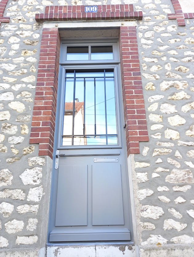 Imposte Avec Porte Recup Grille Et 2 Panaux Table Saille Bois Sur Mesure