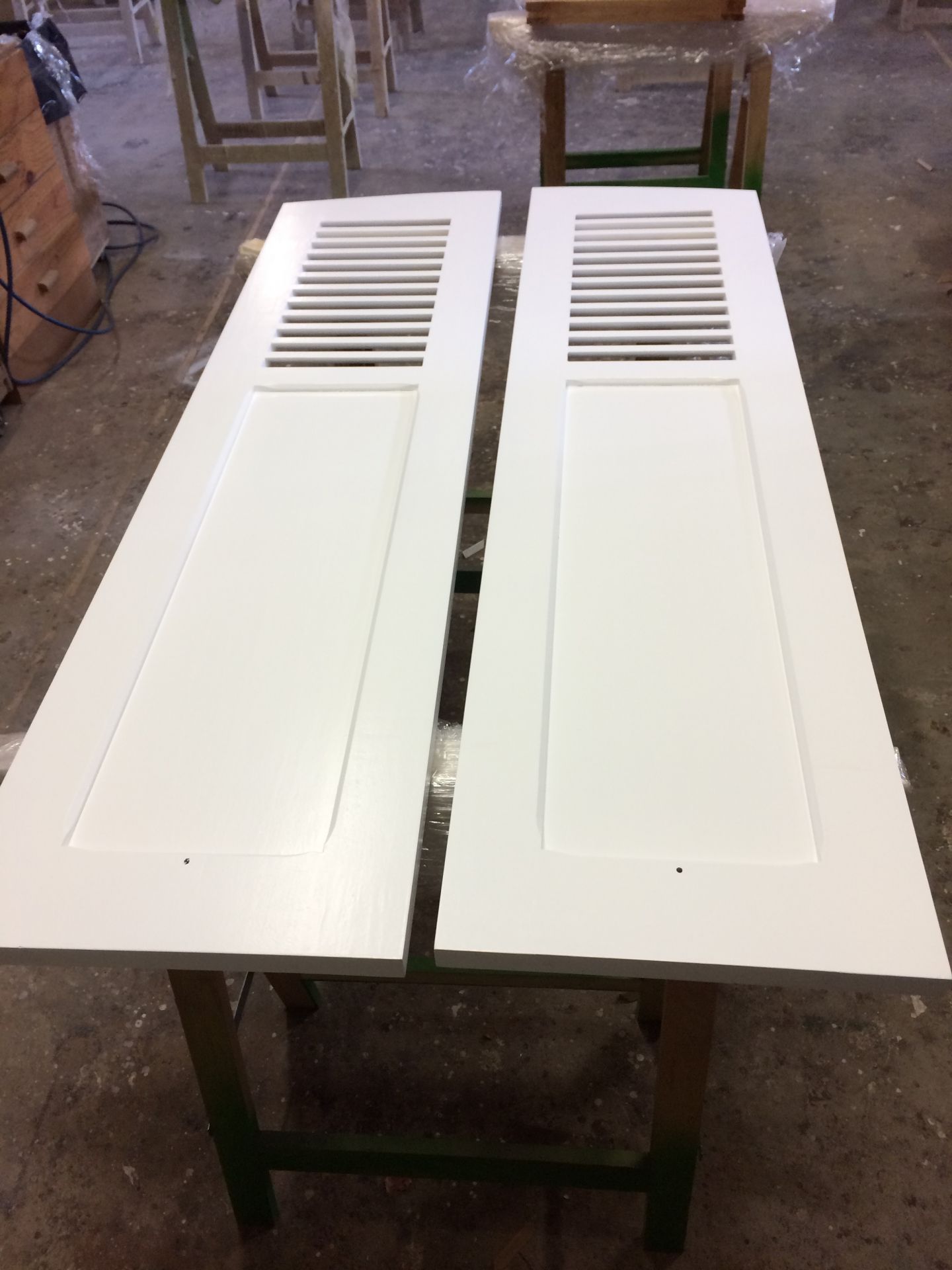 Volets Cintres Lames Panneaux Table Saillante Interieur Bois Sur Mesure