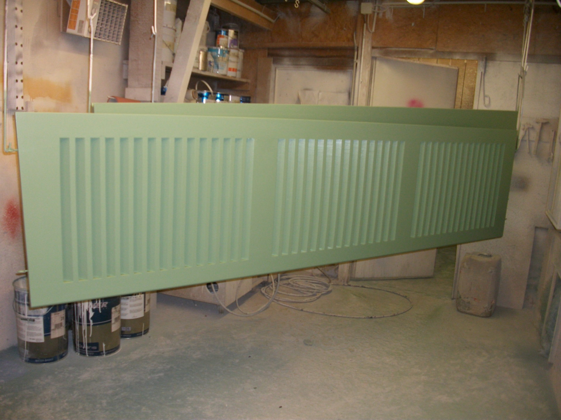 Volets Lames Sur Mesure En Bois En Cabine De Peinture